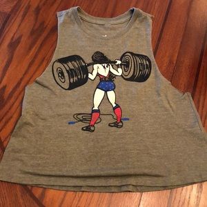 Wonder Woman lifting tank